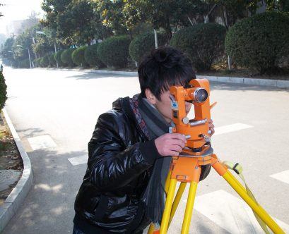 5 Situations Where You Need Land Surveying Services